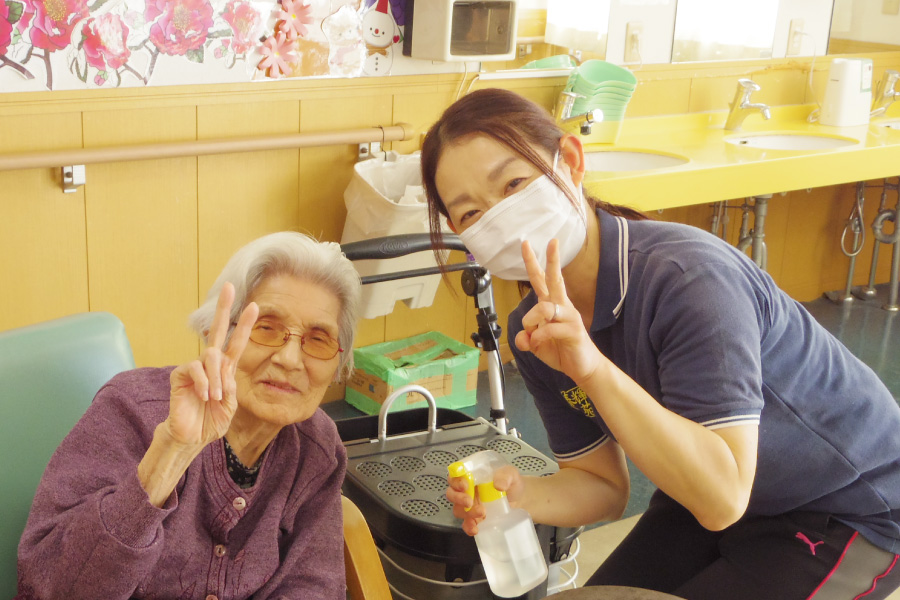 介護職スタッフ3